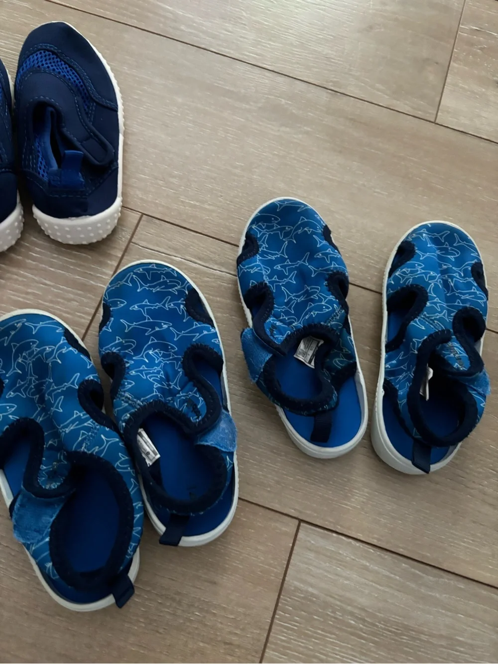 Kids Blue Water Shoes Bundle Size 9/10